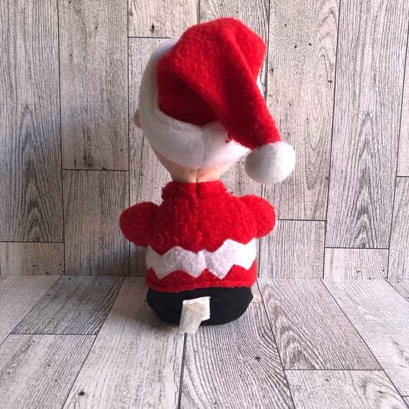 Applause - Peanuts 9” Charlie Brown Christmas Dress & Hat Plush Toy - Picture 4 of 11